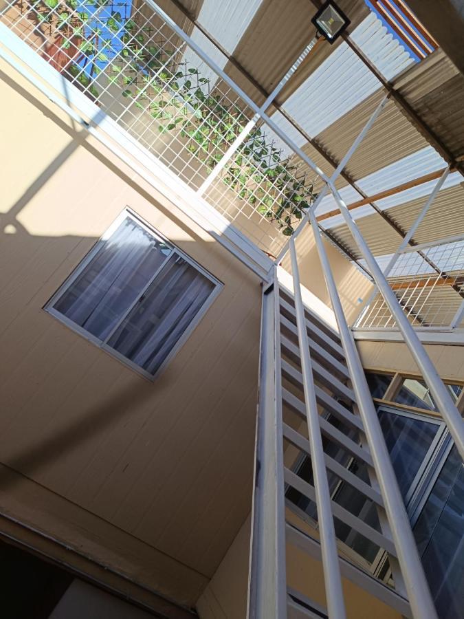 Hostal Ollague, Habitaciones Con Bano Privado Calama Ngoại thất bức ảnh