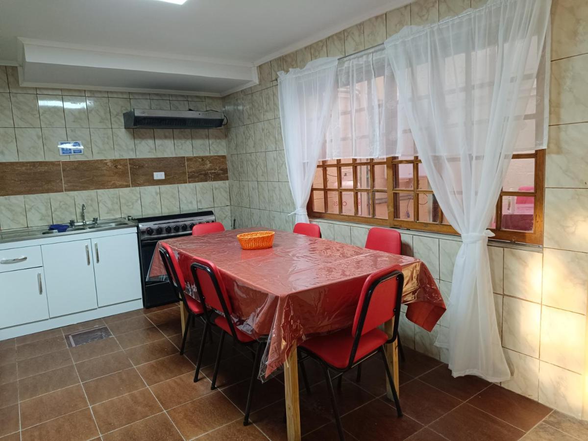 Hostal Ollague, Habitaciones Con Bano Privado Calama Ngoại thất bức ảnh