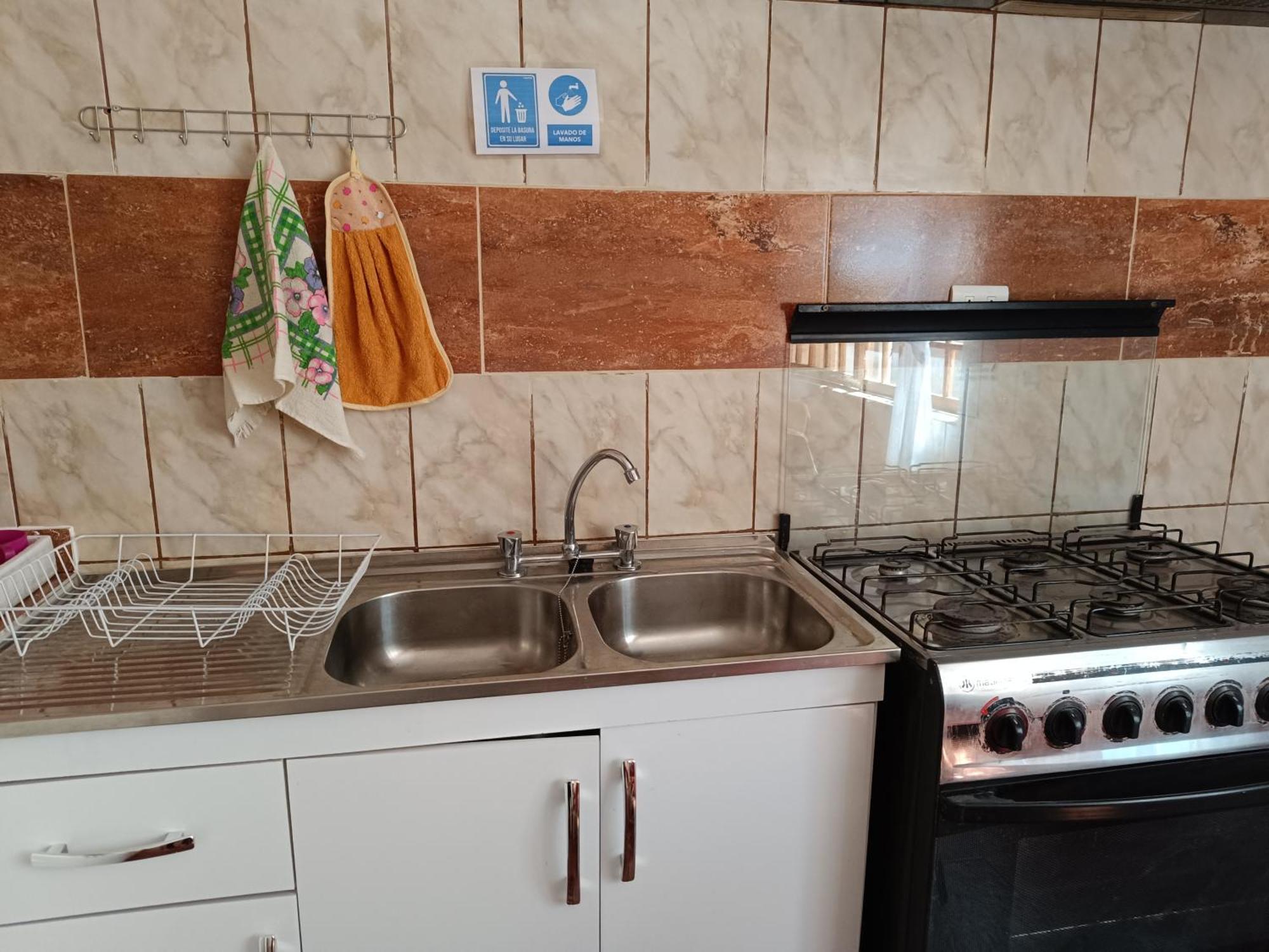 Hostal Ollague, Habitaciones Con Bano Privado Calama Ngoại thất bức ảnh